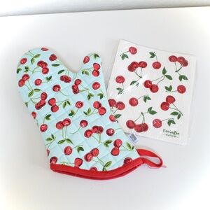 Now Design Cherries Ecologie Danica Swedish Sponge Cloths & Cotton Oven Mitt